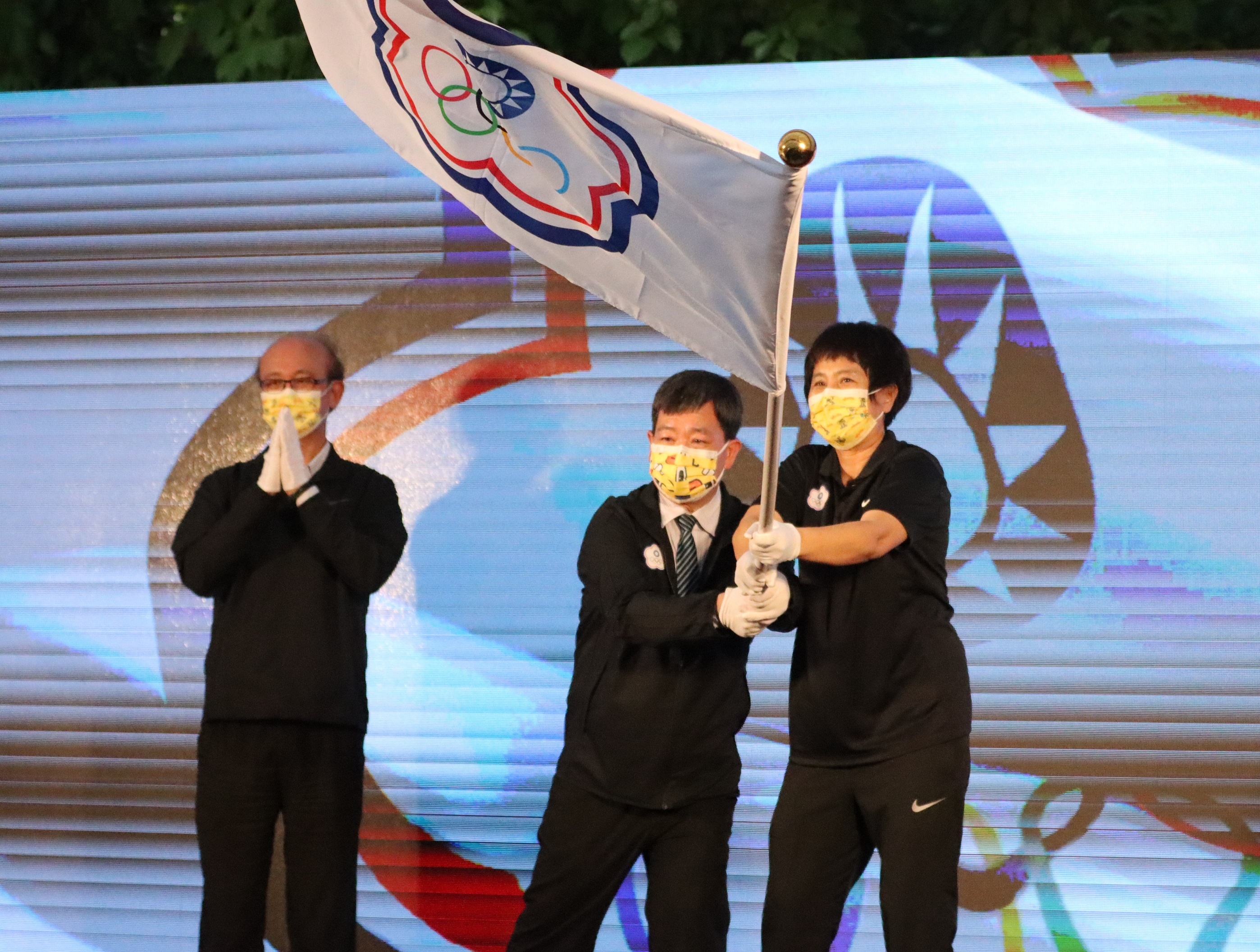 (圖)(附件照片2)1110517-1-Flag awarding ceremony for ISF Gymnasiade Normandy 2022
